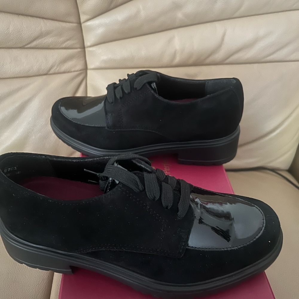 Men's Black Lace-Up Casual Dress Shoes